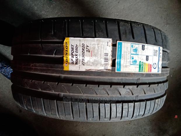 275/30r20 Dunlop Tyre