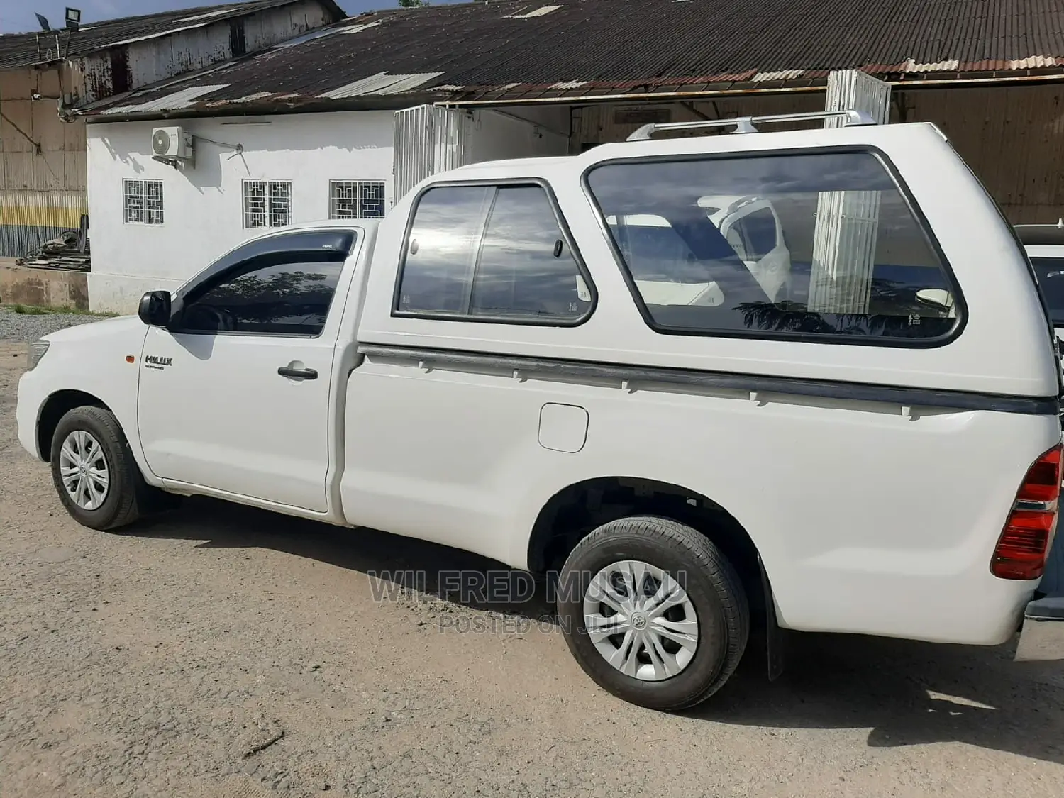 Toyota Hilux 2015 White