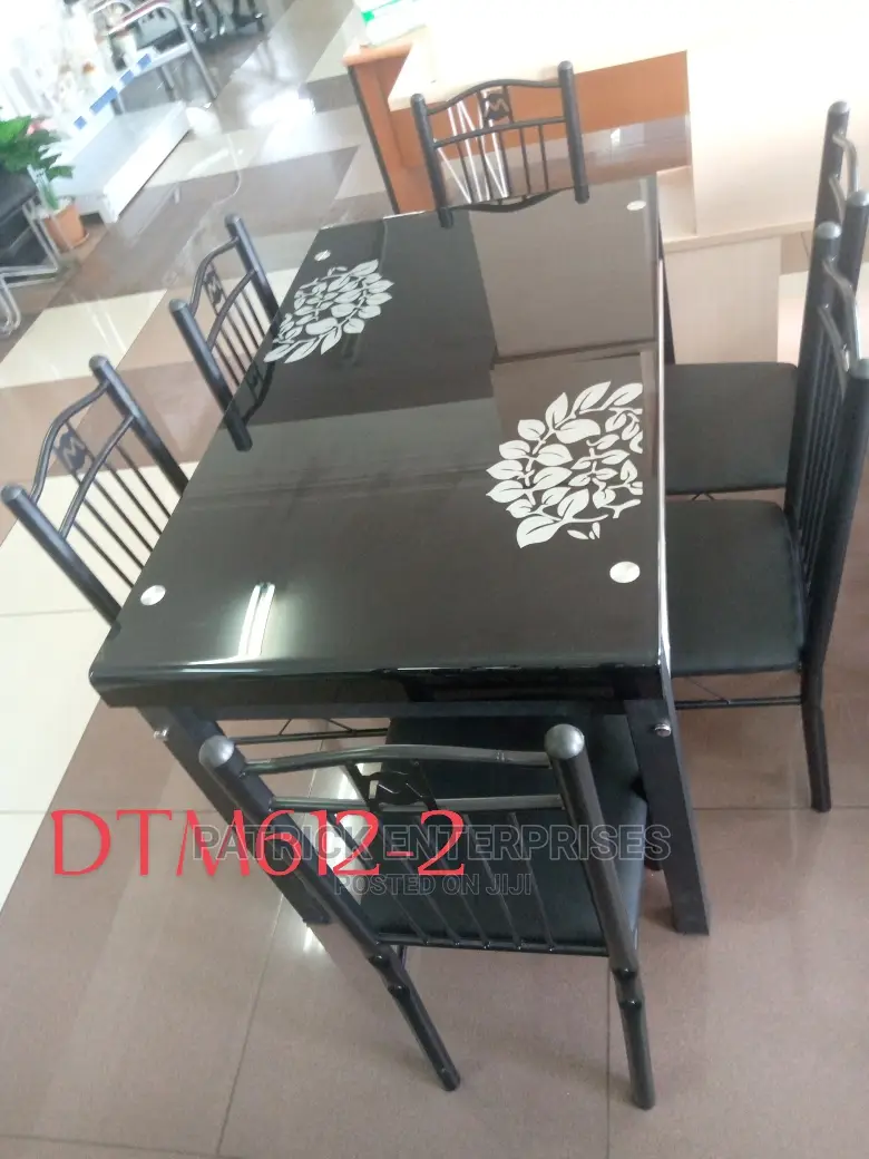 Morden Dinning Table 6 Seater