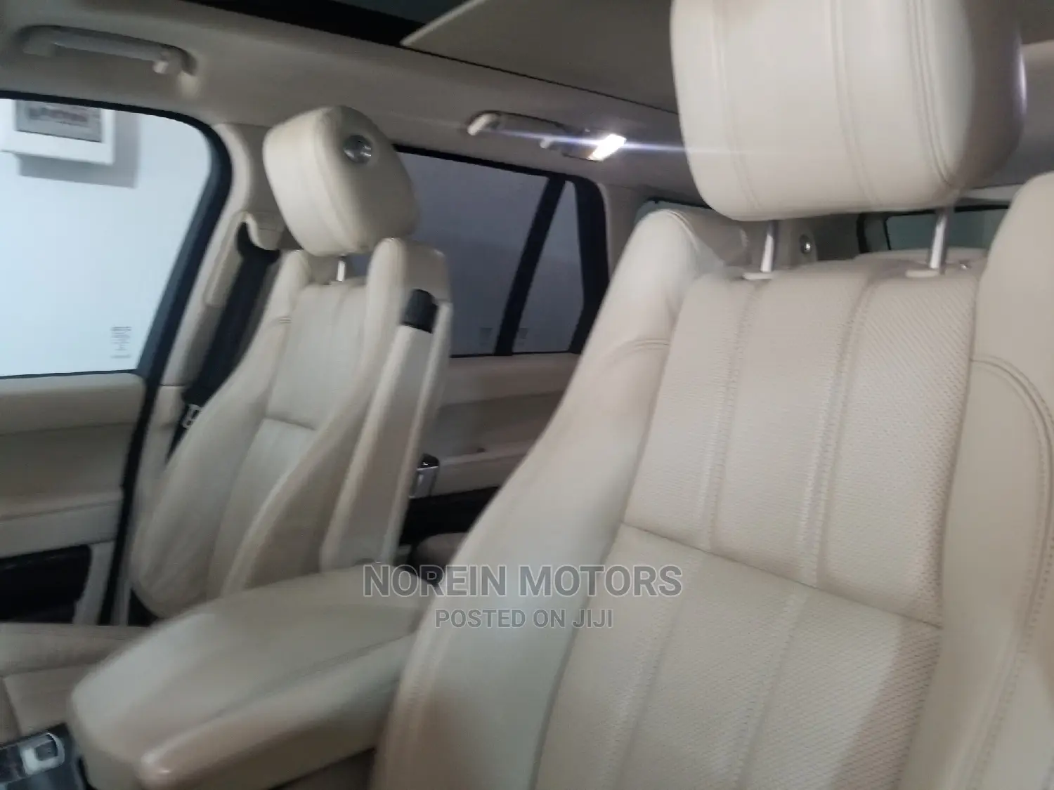 Land Rover Range Rover Vogue 2014 Matt Black