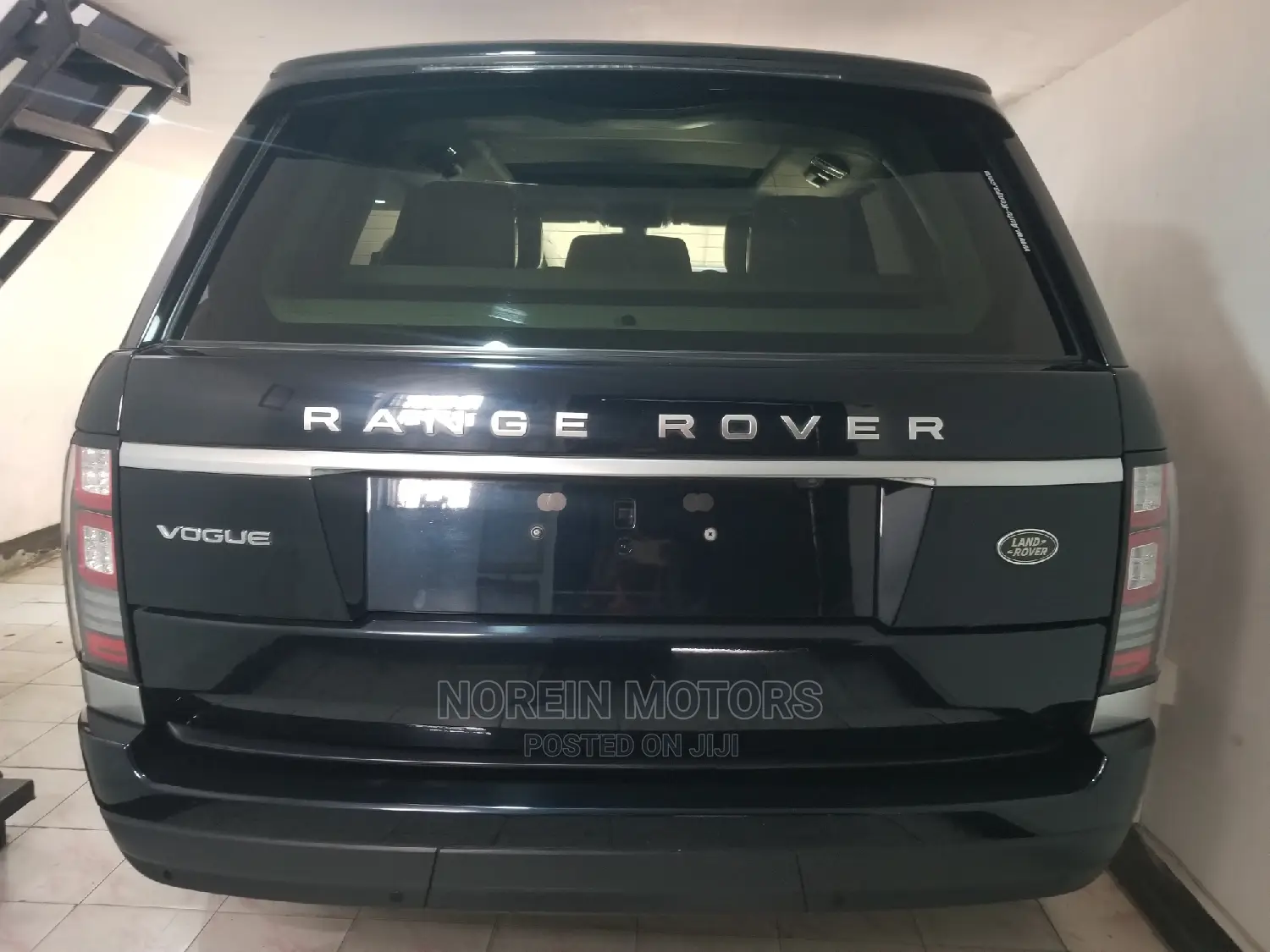 Land Rover Range Rover Vogue 2014 Matt Black