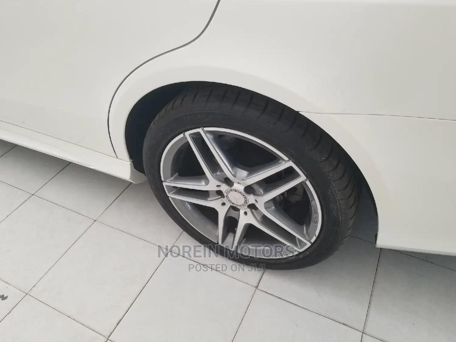Mercedes-Benz E250 SV Premium 2014 Off White