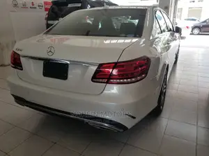 Mercedes-Benz E250 SV Premium 2014 Off White