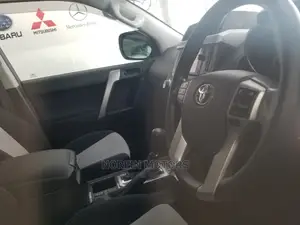 Toyota Land Cruiser Prado 2014 Black