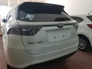 Toyota Harrier 2014 White