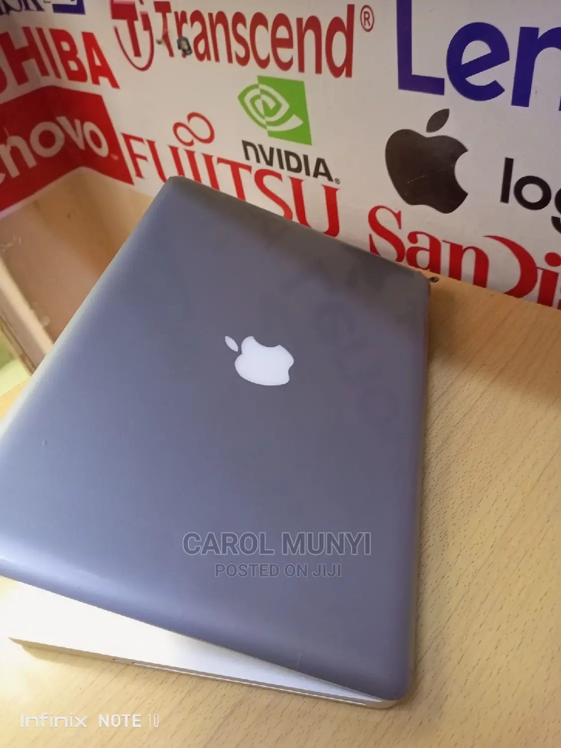 New Laptop Apple MacBook 2013 4GB Intel Core I5 SSD 500GB