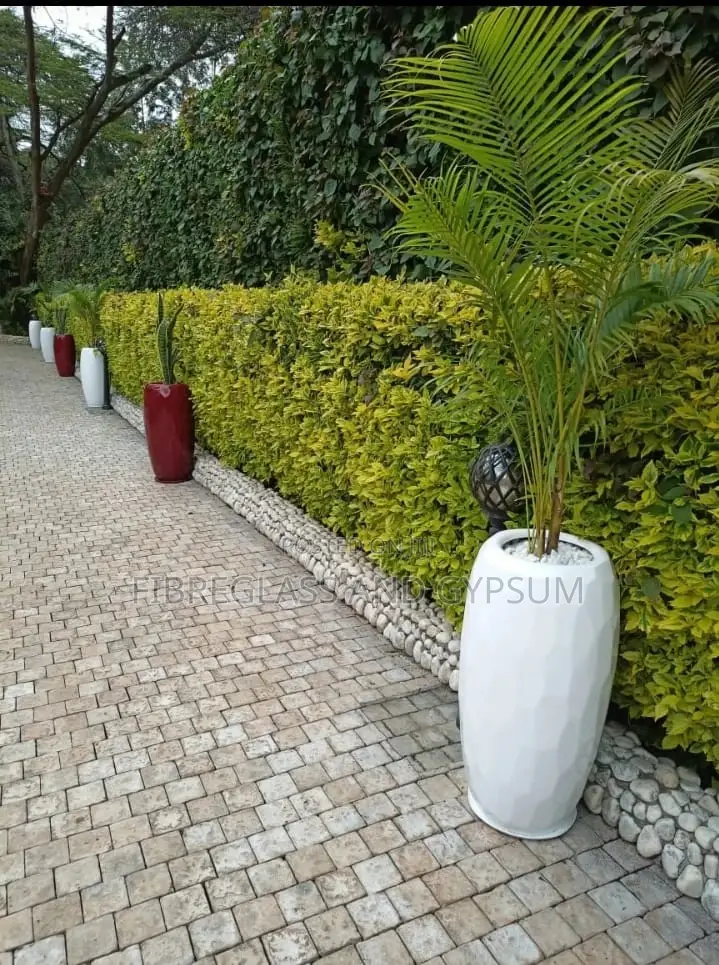 Canna Fibreglass Flower Pots/Planters
