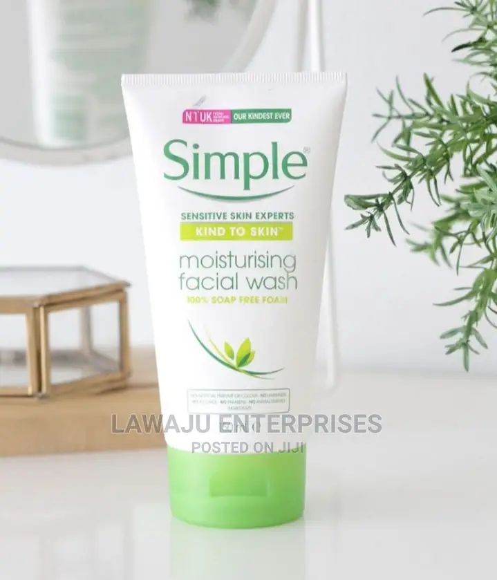 Simple Moisturizing Facial Wash