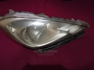 Honda Fit Head Light