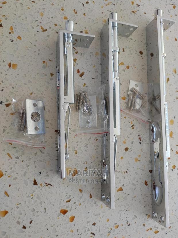 Flush Hinges - main view