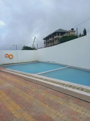 4bdrm Maisonette in Bamburi for sale