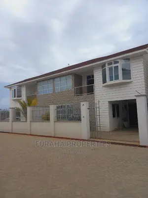 4bdrm Maisonette in Bamburi for sale