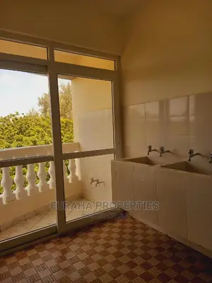 3bdrm Apartment in Mtwapa for Sale