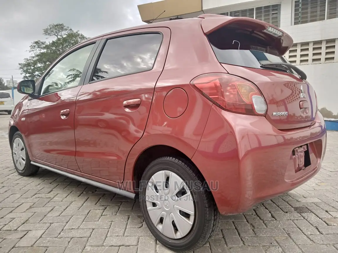 Mitsubishi Mirage 2016 Red