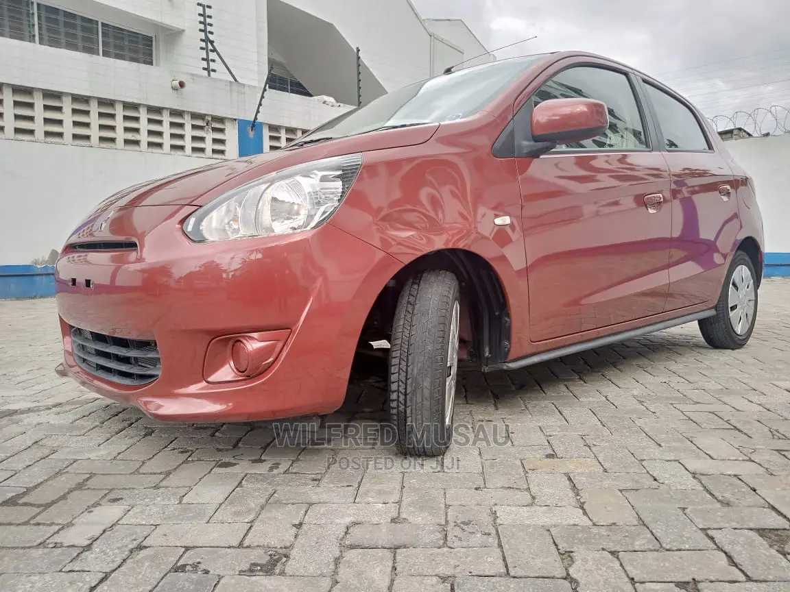 Mitsubishi Mirage 2016 Red
