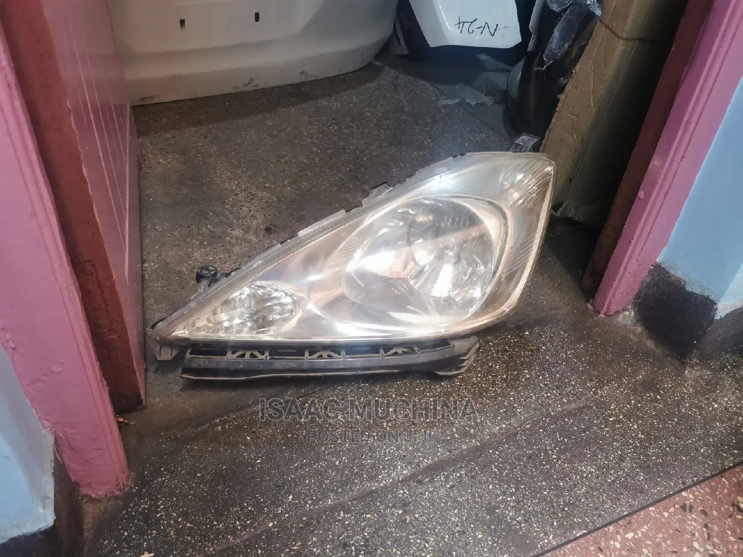Honda Fit Shuttle Xenon