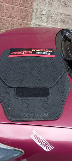 5pcs Unique Universal Woolen Black Designed Mats