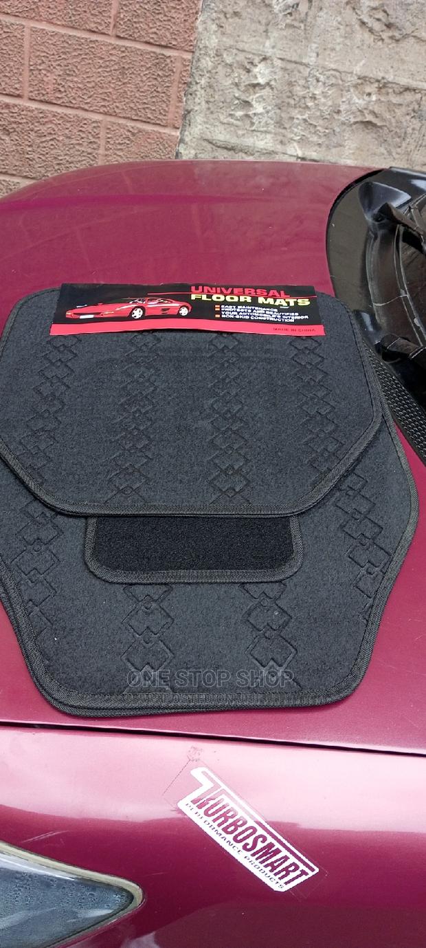5pcs Unique Universal Woolen Black Designed Mats - thumbnail 2