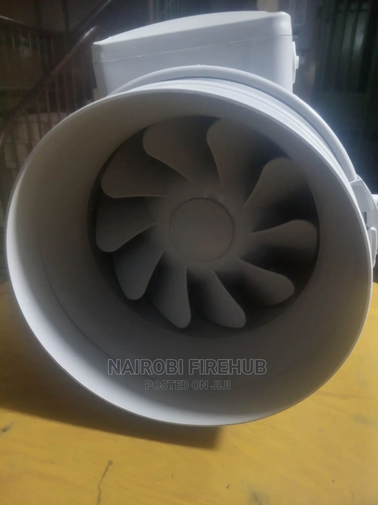 In Line Mixed Flow Fan TT PRO 200