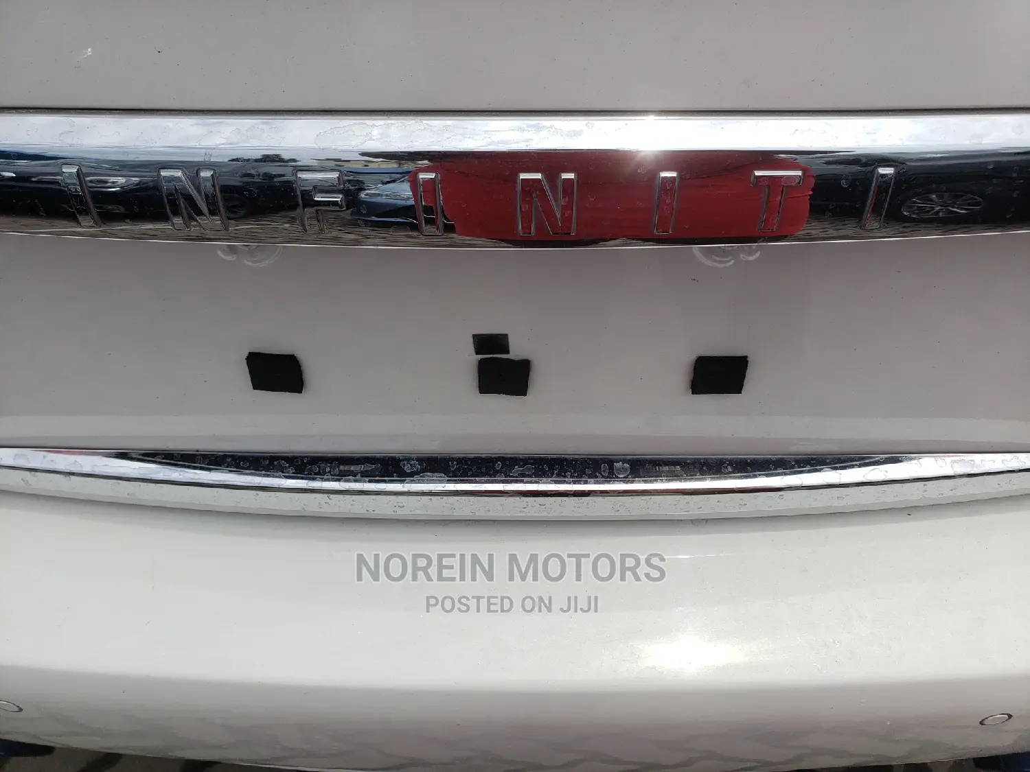 Nissan Skyline 2015 White