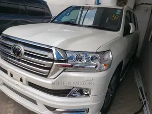 Toyota Land Cruiser Prado 3.0 D-4d (190 Hp) 7 Seats 2015 White