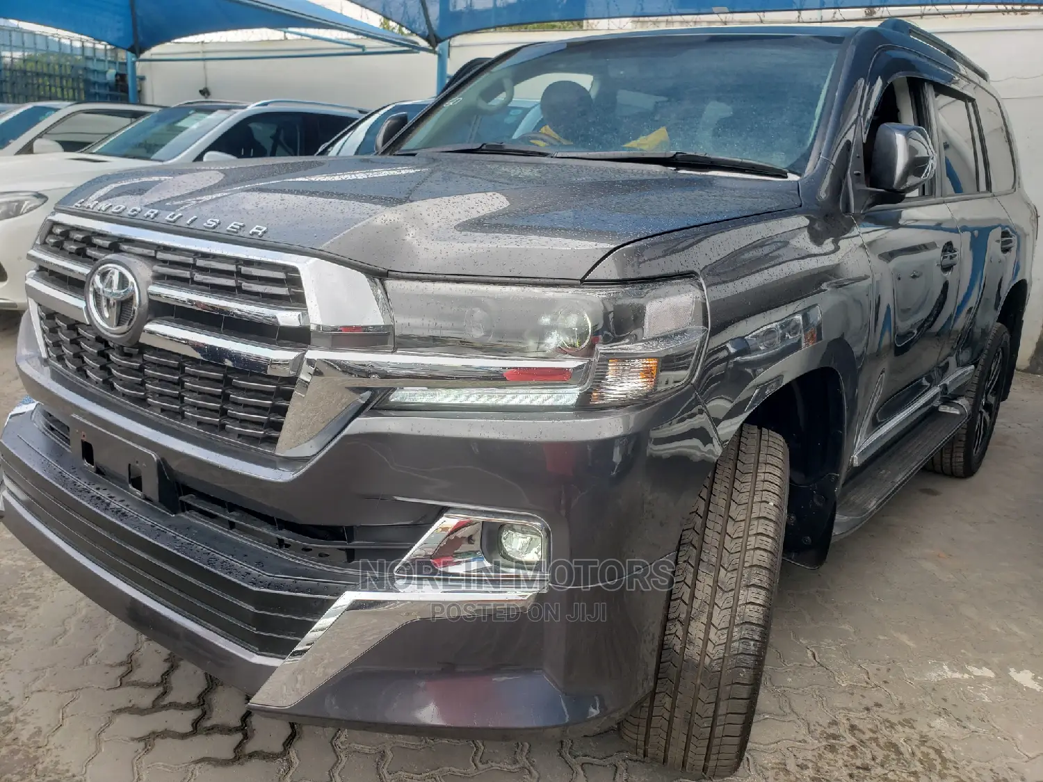 Toyota Land Cruiser 2015 Gray