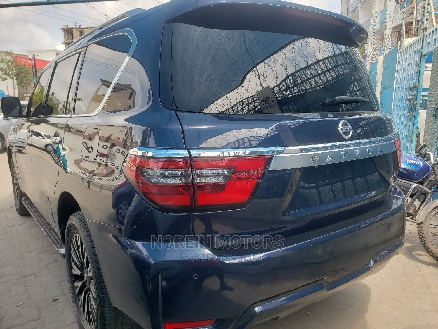 Nissan Patrol 2016 Green