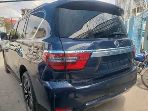 Nissan Patrol 2016 Green