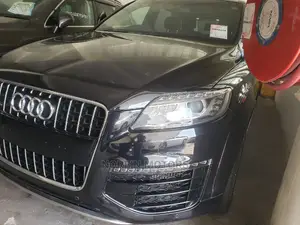 Audi Q7 2017 Black