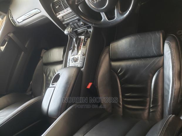 Audi Q7 2017 Black - thumbnail 4