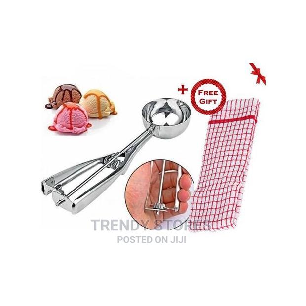 Ice Cream Scoop Spoon Plus Free Kitchen Towel - main view