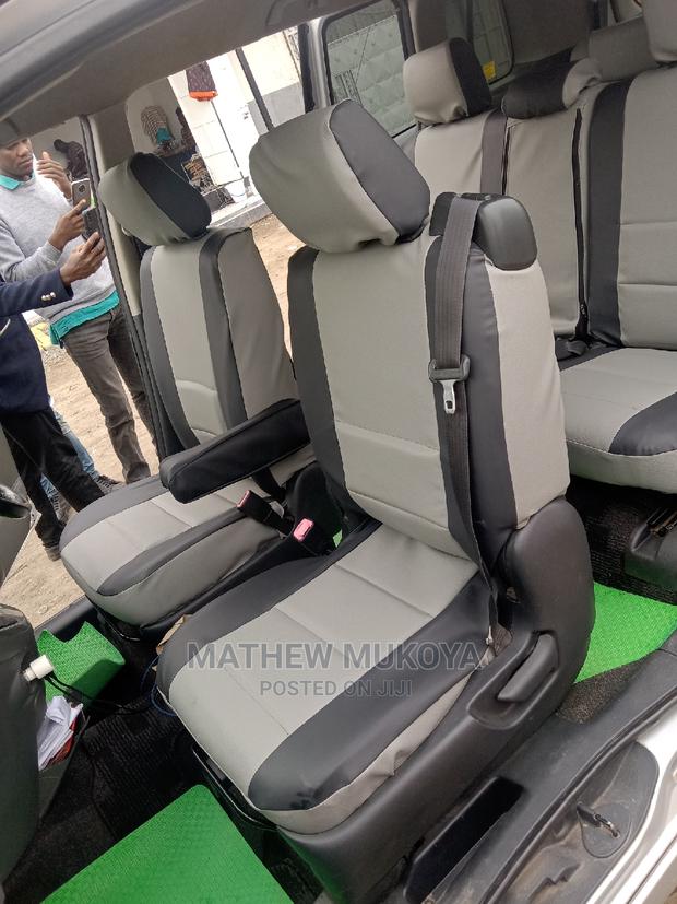 Toyota Isis (7 Seater)Car Seat Covers
