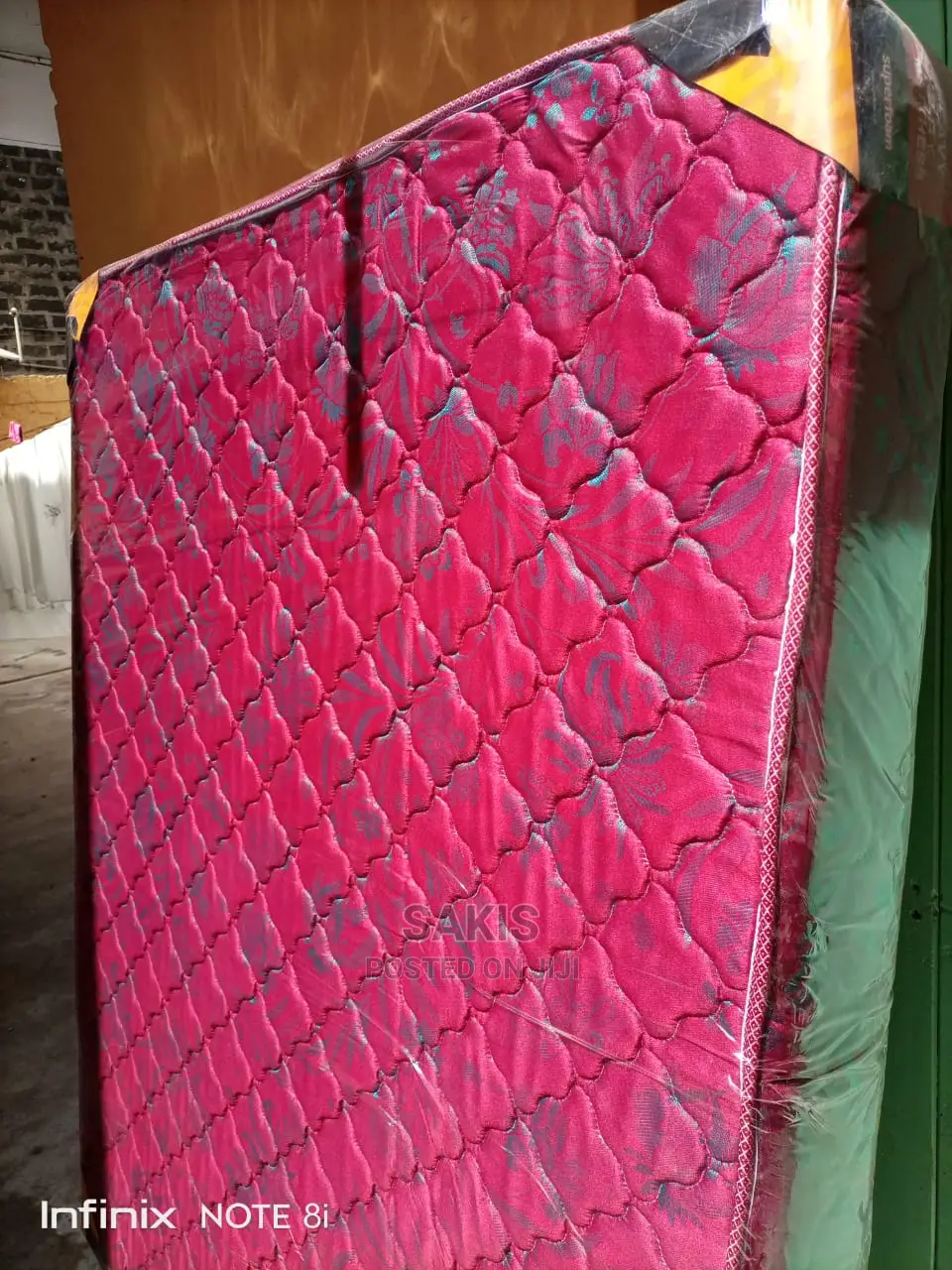 Imagine Sleeping on This! QUILTED 4 X 6 X 8" HD Mattresses
