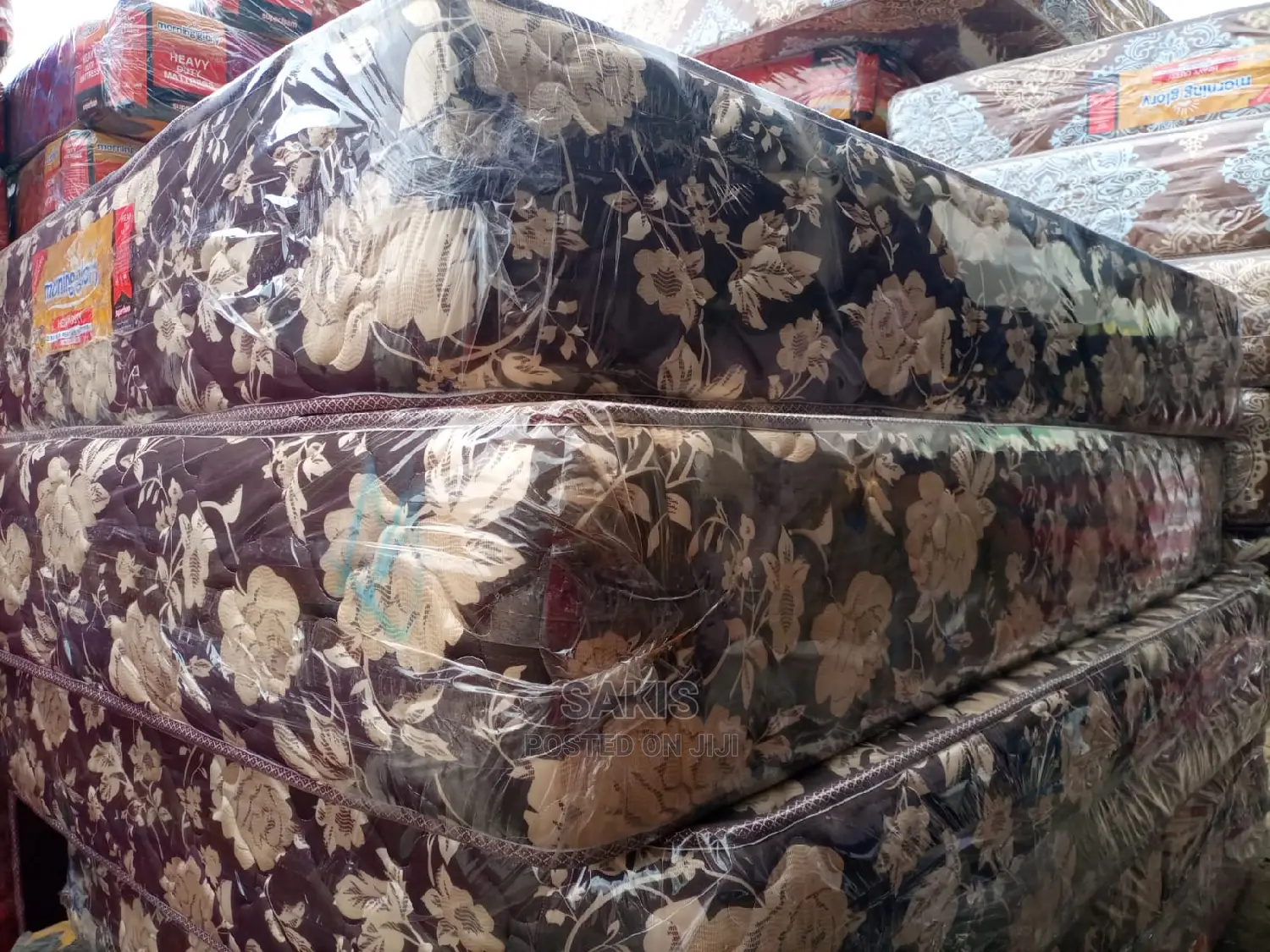 Loving This Color! 10inch Queen Size (5*6) HDQ Mattresses
