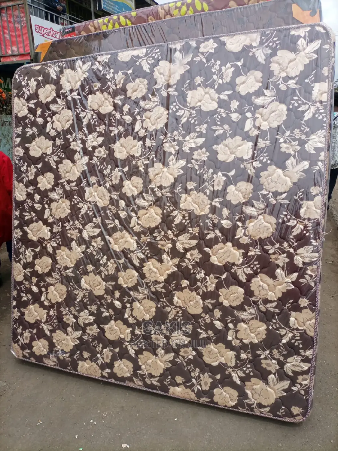 Loving This Color! 10inch Queen Size (5*6) HDQ Mattresses