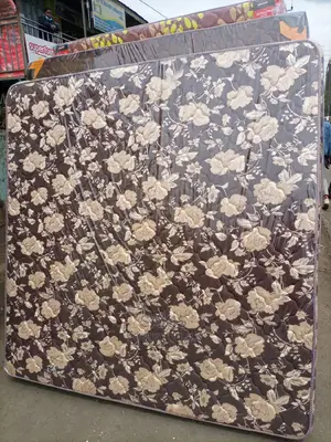 Masaa Ndo Machache! 10inch KING Mattresses HD Quilted 6*6