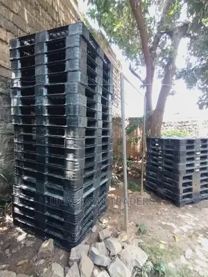 High Quality Pallets on Offer - Plastic Pallets