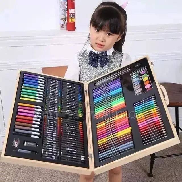 Wooden Art Set
