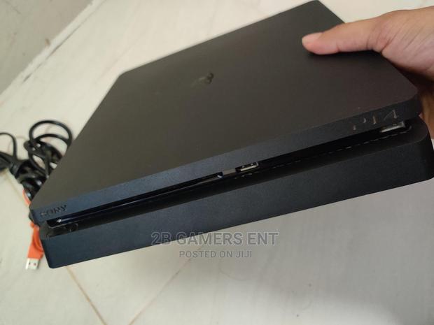 Slim Console, Ps4 Slightly Used - thumbnail 6