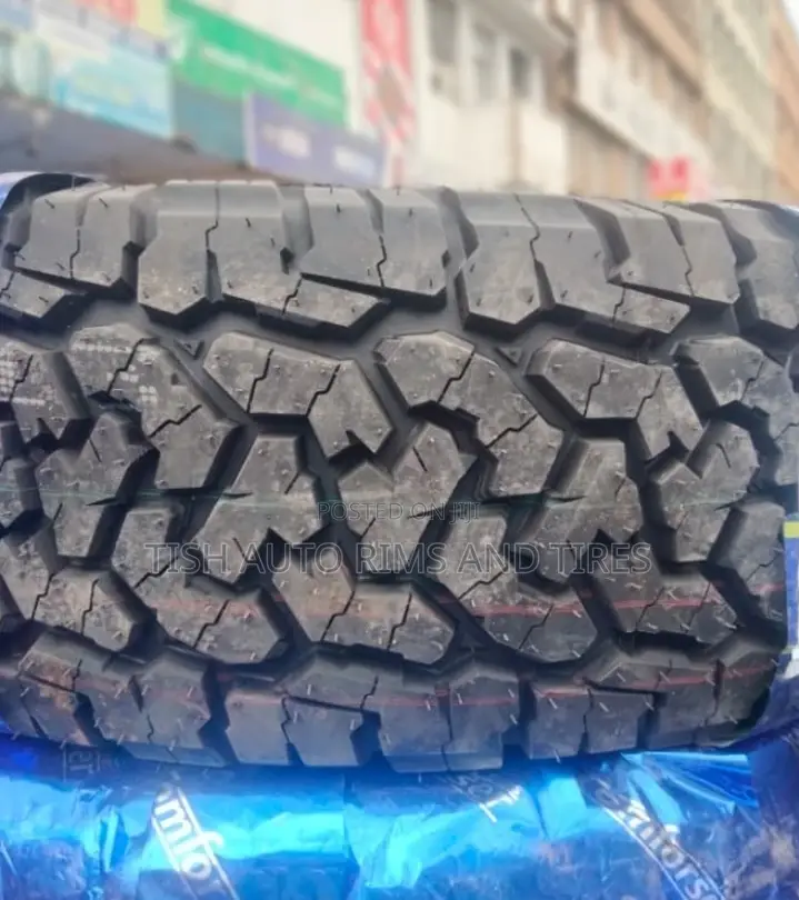 225/65r17 Comfoser A/T Grip