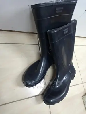 Industrial Safety Gumboots C P ( Medium Duty)