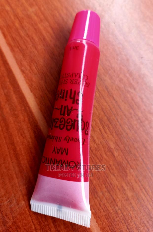 Squeezing Shin Lip Gloss - main view