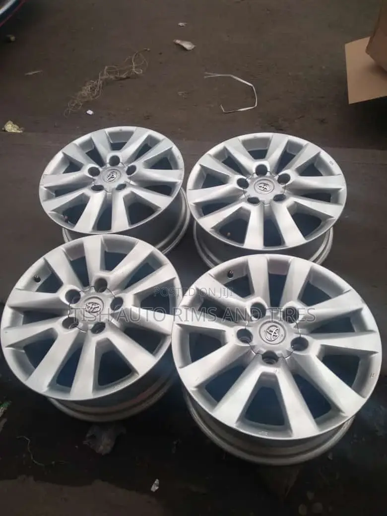 Land Cruiser V8/Vx/Amazon/Lexus Size 20 Rims Set