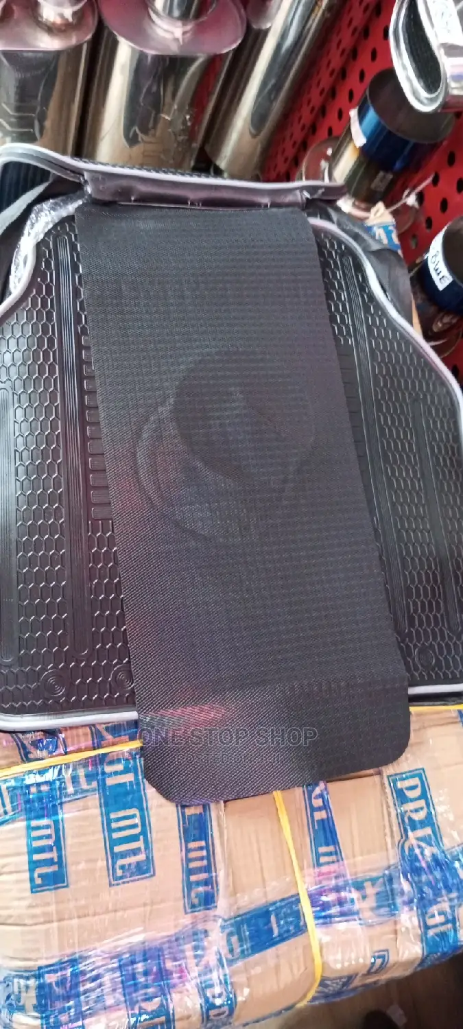 Mercedes Logo Rubber Mats 5pcs