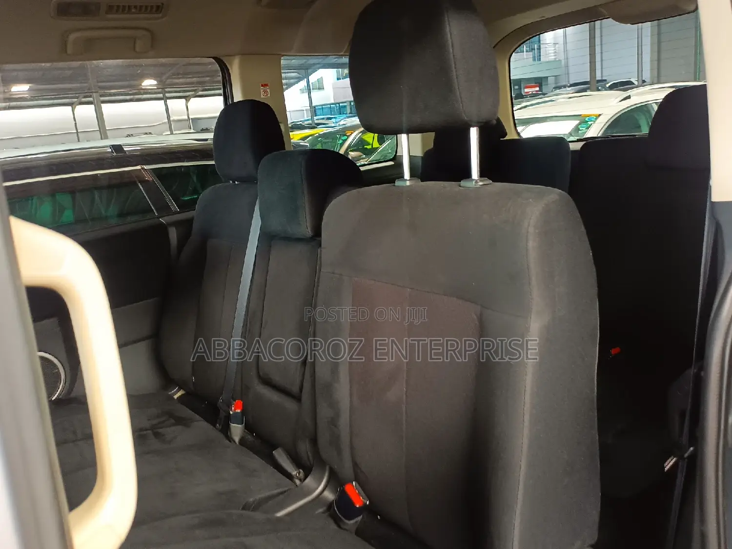 Mitsubishi Delica 2015 Silver