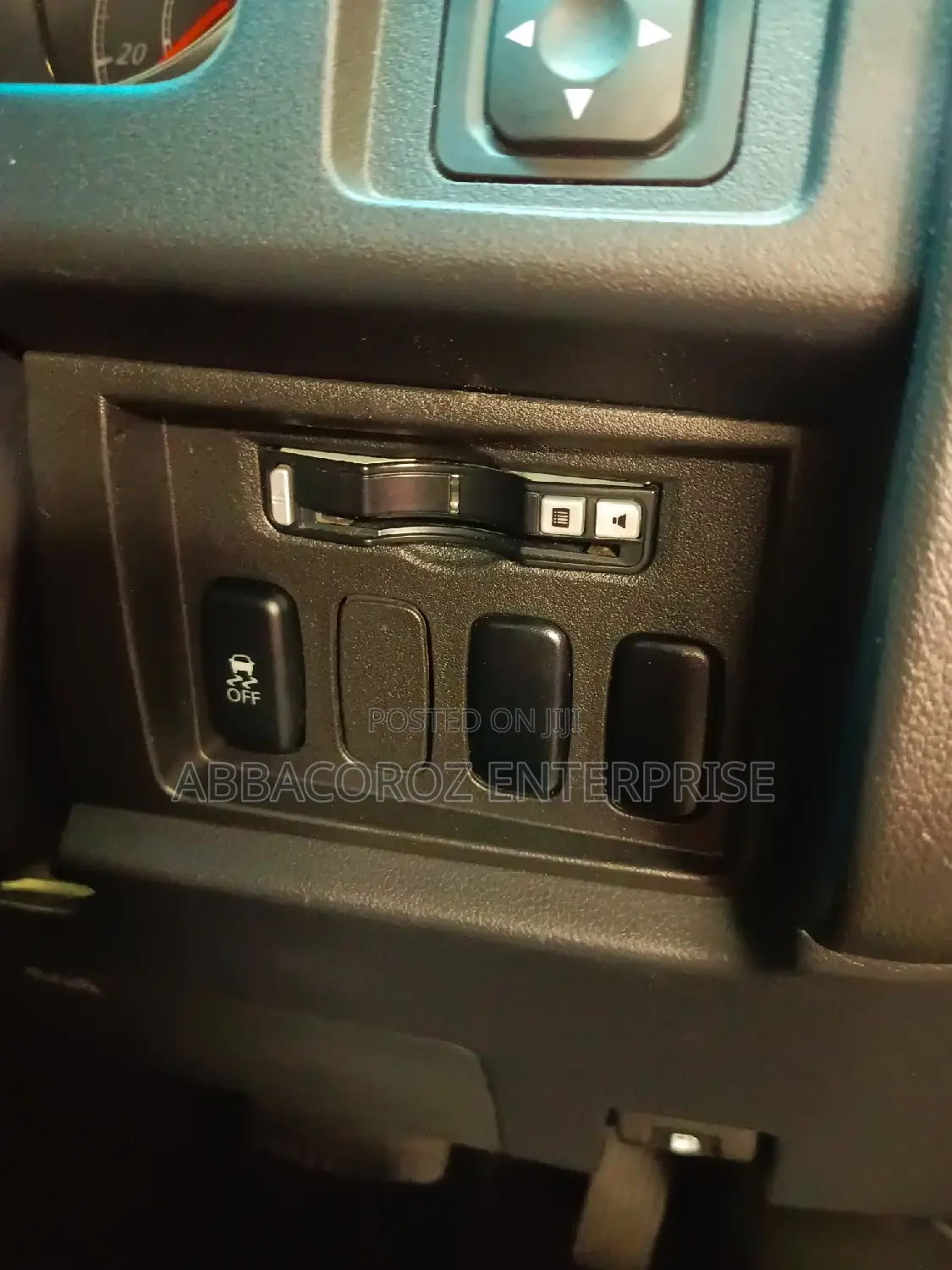 Mitsubishi Delica 2015 Silver