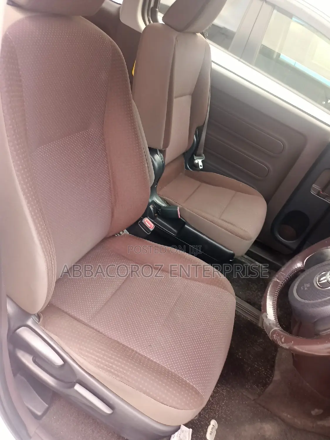 Toyota Porte 1.5 AWD 2017 White