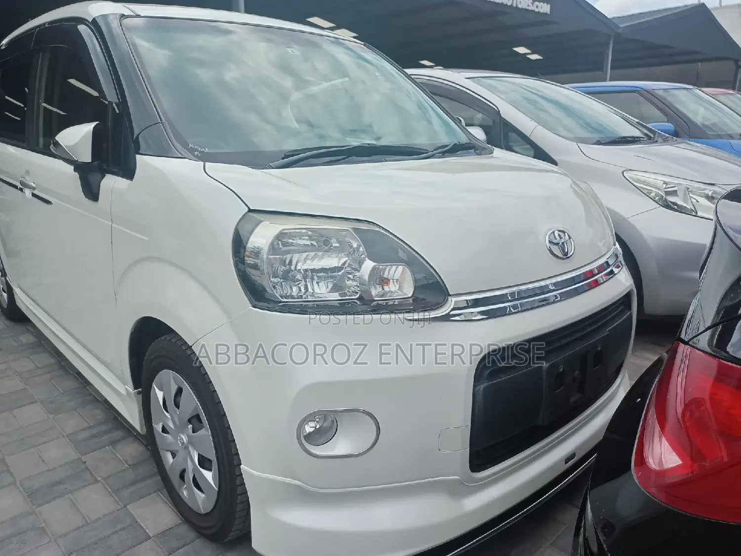 Toyota Porte 1.5 AWD 2017 White