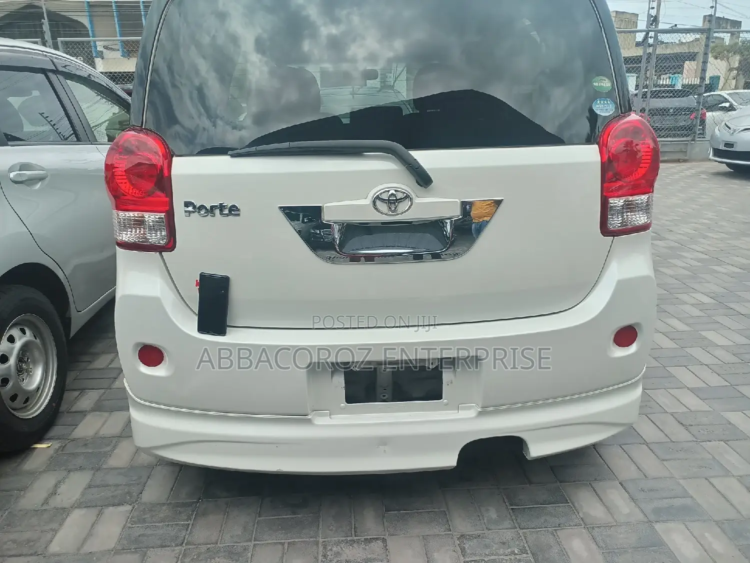 Toyota Porte 1.5 AWD 2017 White