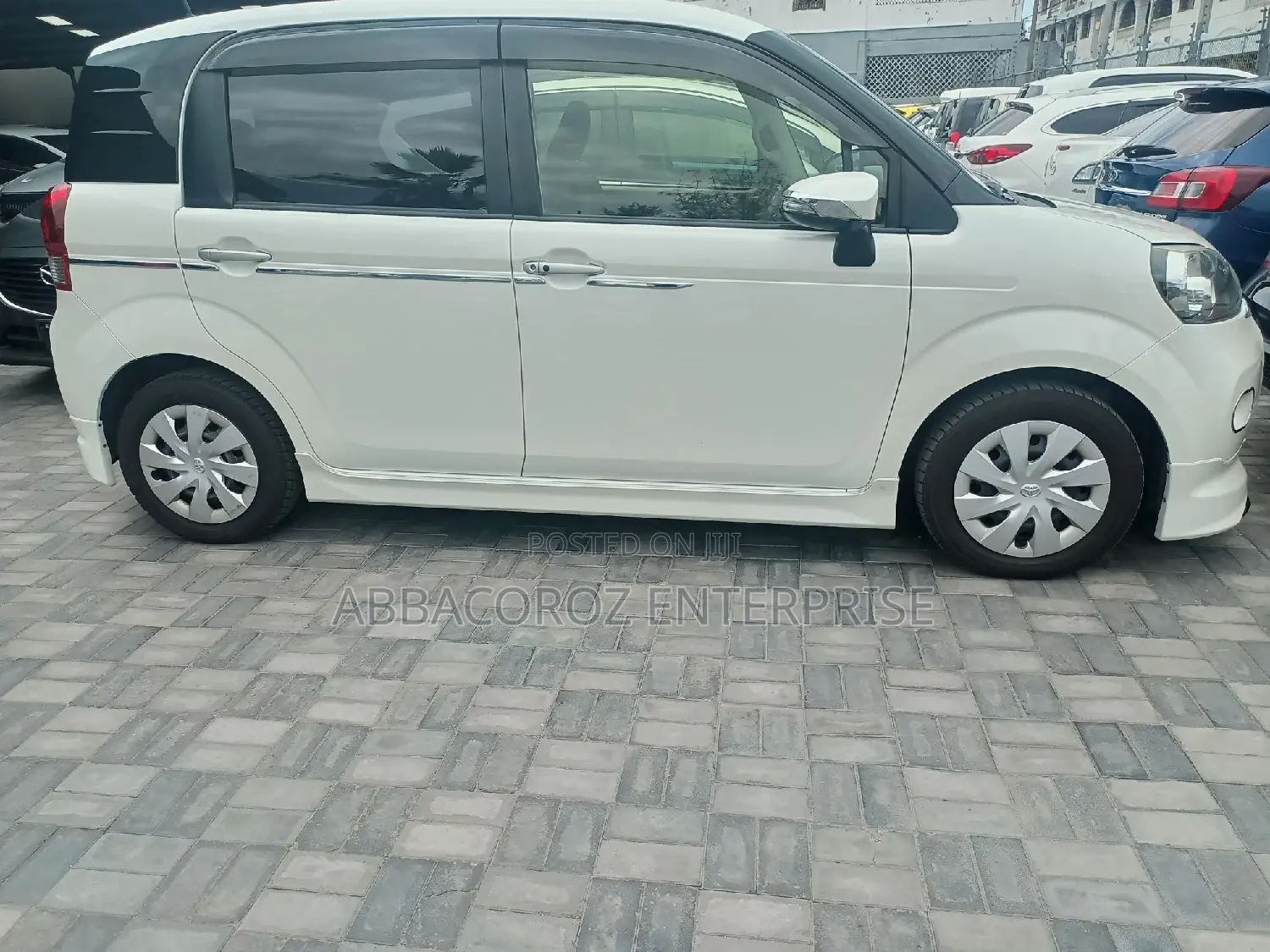 Toyota Porte 1.5 AWD 2017 White